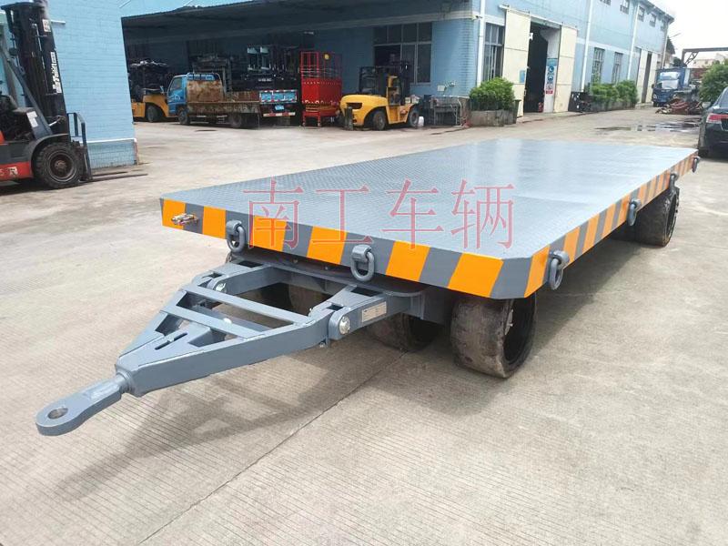 25吨重型工业彩神(中国)一站式服务官网 全挂式牵引拖车底盘