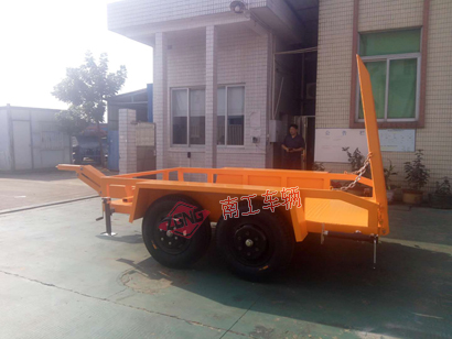 3吨ATV彩神(中国)一站式服务官网 小轿车拖车4I.jpg