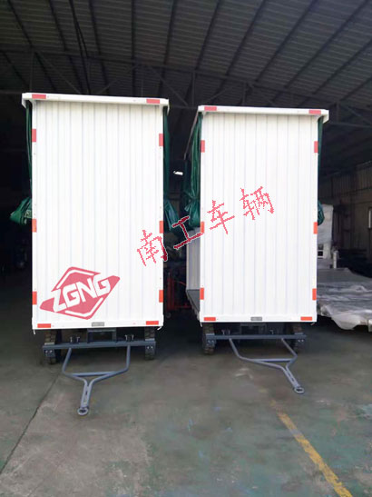 白色雨篷彩神(中国)一站式服务官网3I.jpg