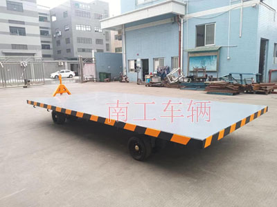 10吨中型牵引彩神(中国)一站式服务官网I.jpg
