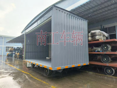 10吨箱式彩神(中国)一站式服务官网两侧带卷帘门1I.jpg