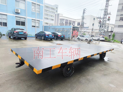 6吨牵引彩神(中国)一站式服务官网 工业全挂拖车3I.jpg