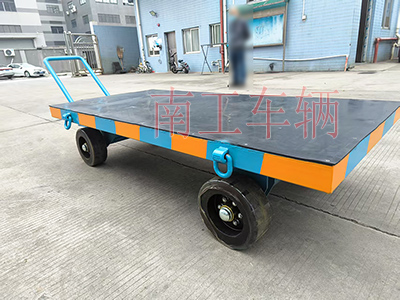 3吨小型彩神(中国)一站式服务官网 带橡胶垫工具车4I.jpg